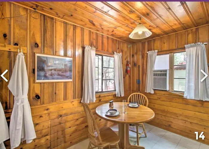 Hidden Rest And * Pinetop-Lakeside